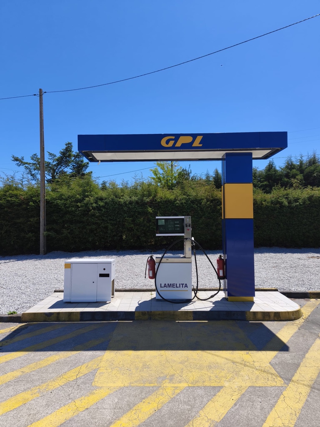 Ilha de GPL do posto LAMELITA